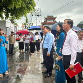 Khai mạc Triển lãm “Di sản của Danh nhân văn hóa Lê Quý Đôn” – Lan tỏa giá trị di sản, tôn vinh bậc đại danh nhân của dân tộc